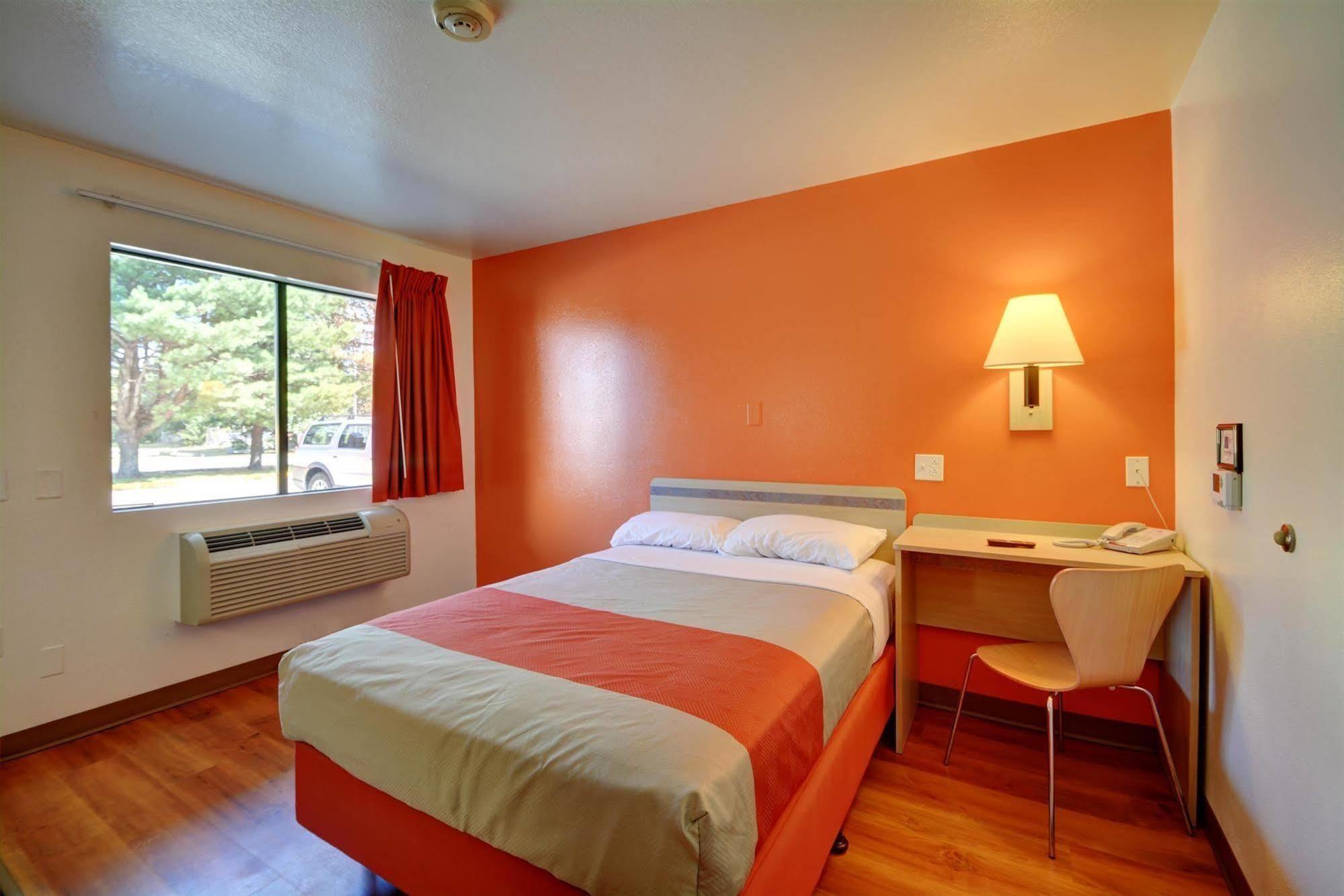 Motel 6-Windsor Locks, Ct - Hartford Εξωτερικό φωτογραφία